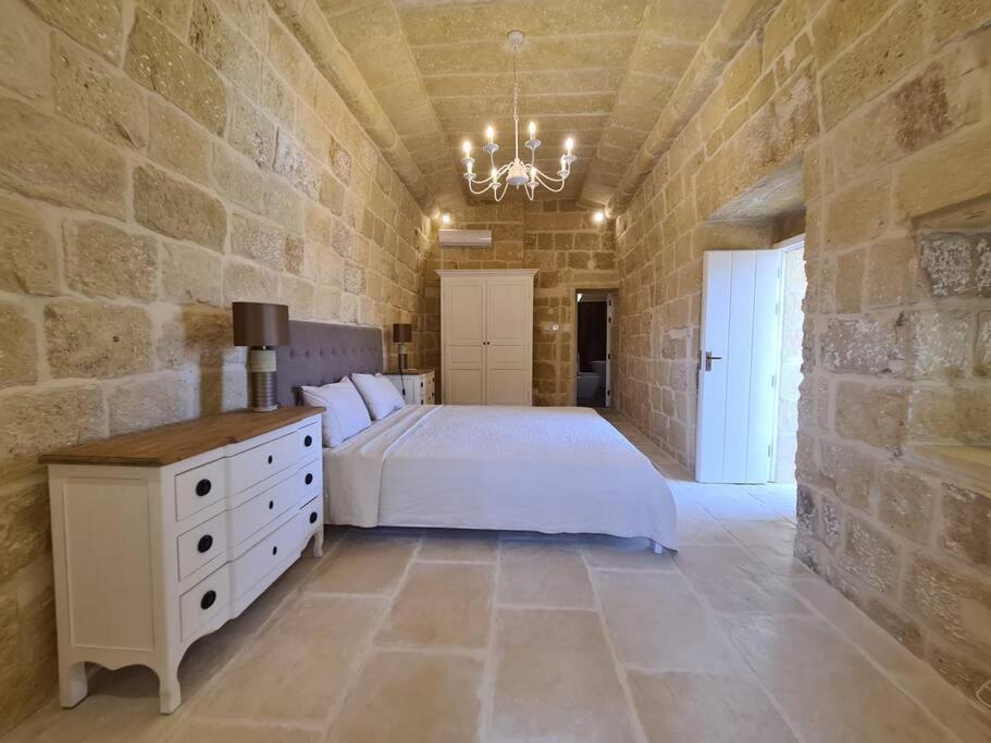 Farmhouse Villa With Large Pool And Garden In Gozo อาร์บ ภายนอก รูปภาพ