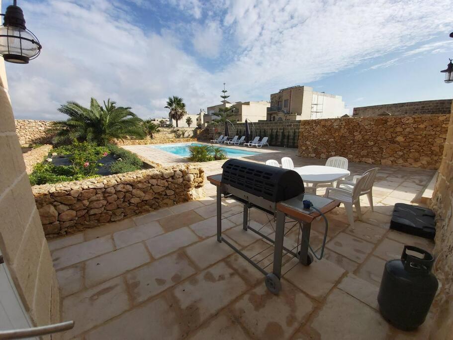 Farmhouse Villa With Large Pool And Garden In Gozo อาร์บ ภายนอก รูปภาพ