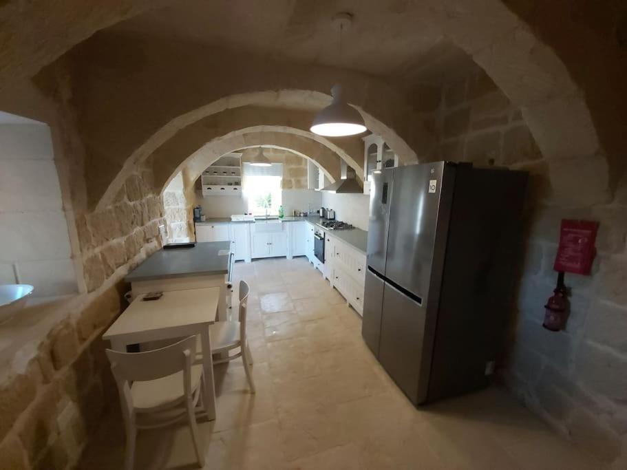 Farmhouse Villa With Large Pool And Garden In Gozo อาร์บ ภายนอก รูปภาพ