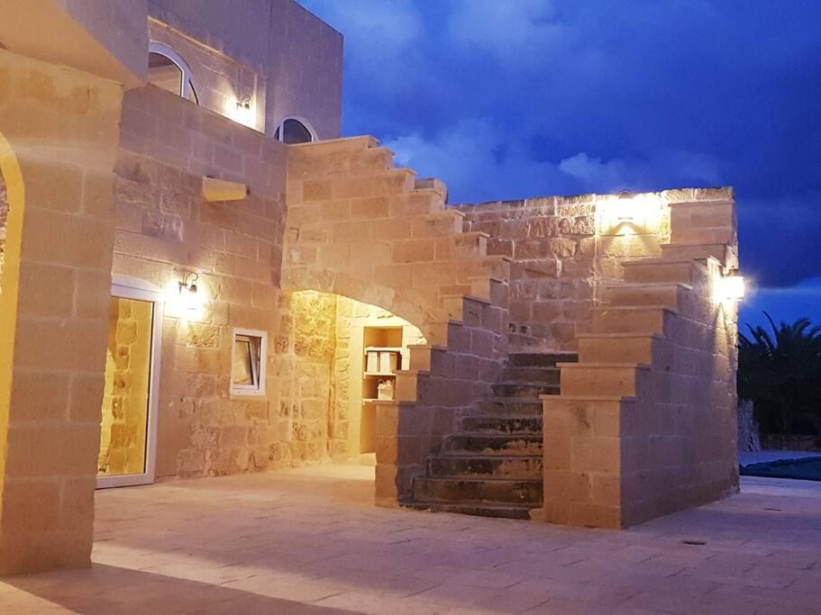 Farmhouse Villa With Large Pool And Garden In Gozo อาร์บ ภายนอก รูปภาพ