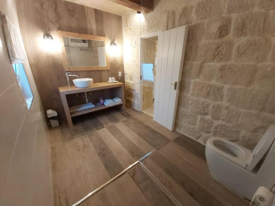 Farmhouse Villa With Large Pool And Garden In Gozo อาร์บ ภายนอก รูปภาพ
