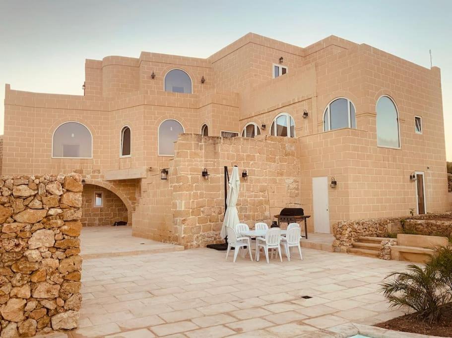 Farmhouse Villa With Large Pool And Garden In Gozo อาร์บ ภายนอก รูปภาพ