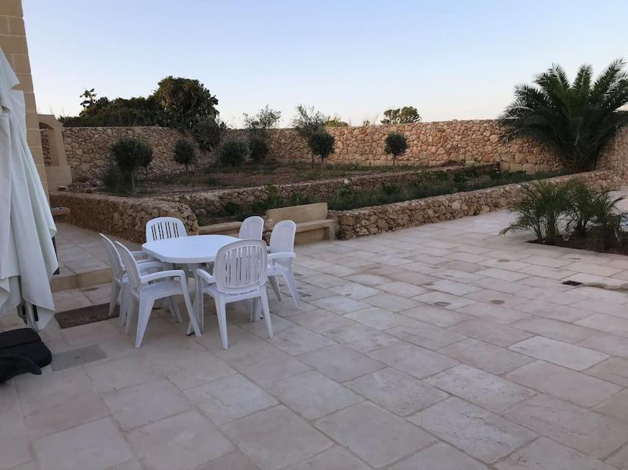 Farmhouse Villa With Large Pool And Garden In Gozo อาร์บ ภายนอก รูปภาพ