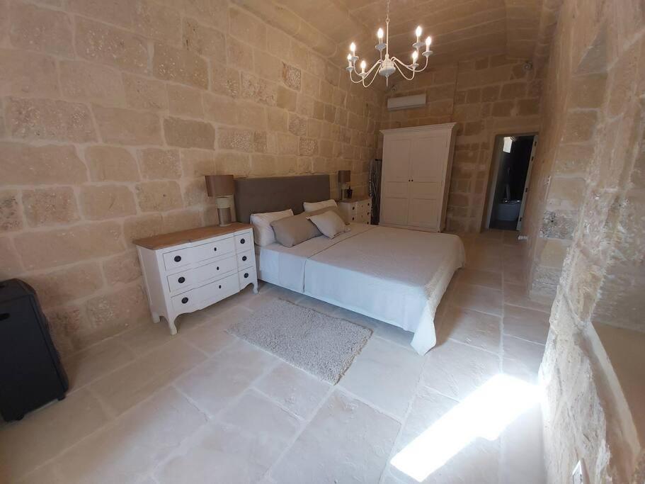 Farmhouse Villa With Large Pool And Garden In Gozo อาร์บ ภายนอก รูปภาพ
